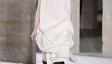 &bdquo;Rick Owens&ldquo; 2016 m. rudens-žiemos kolekcijos modelis