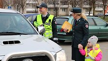 Tel&scaron;ių policijos pareigūnai kovoti su pažeidėjais pasitelkė mažamečius