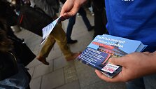 Britanijoje oficialiai prasideda referendumo dėl narystės ES kampanija