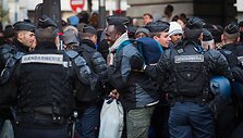I&scaron; Paryžiaus migrantų stovyklos evakuota daugiau kaip 1 tūkst. žmonių