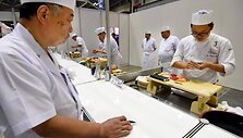 Pasaulinis su&scaron;ių &scaron;efų čempionatas Japonijoje