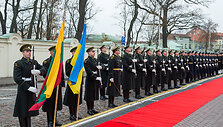 Lietuvoje vie&scaron;i Ukrainos kariuomenės vadas