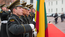 Lietuvoje vie&scaron;i Ukrainos kariuomenės vadas