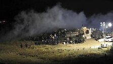 &Scaron;iaurės Dakotoje, spaudžiant &scaron;alčiui, protestuotojai vaikyti vandens patrankomis