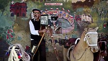 Fotografas i&scaron; Čilės Luisas Maldonado neatsisako didelio formato fotografijos