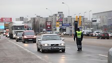 Kaune ie&scaron;koma nuo policijos pasprukusio įtariamo vagies