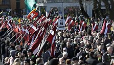 Rygoje eitynėse latvių SS legiono karių atminimui dalyvavo apie 2 tūkstančiai žmonių