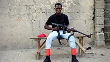 Nuo &bdquo;Boko Haram&ldquo; teroristų ginantys vietiniai Nigerijos kovotojai