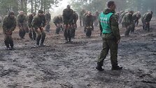 I kurso kariūnai BKK baigiamosiose pratybose