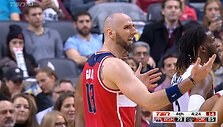 jonas-valanciunas-netycia-pataike-is-kamuolio-i-veida-marcinui-gortatui