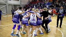 Finalo akimirka.