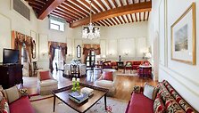 &bdquo;Taj Falaknuma Palace&ldquo; vie&scaron;butis
