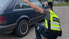 Kauno policija transporto priemones tikrino triuk&scaron;mo matuokliu