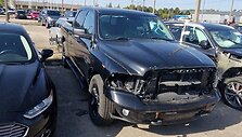 Aik&scaron;telėje &Scaron;iaurės pr. rastas M.Zinkevičiaus &bdquo;paslėptas&ldquo; &bdquo;Dodge Ram&ldquo;