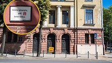 Kauno savivaldybės prie apleistų pastatų pastatyti ženklai