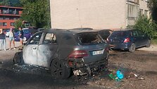 Kaune užsiliepsnojęs automobilis apgadino dar kelias ma&scaron;inas