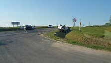 &bdquo;Opel&ldquo; ir &bdquo;VW Passat&ldquo; avarija Kazokinės kaime