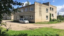 Namas, kuriame gyvena narkotikais apsinuodijęs dvejų metų vaikas