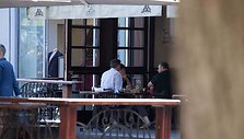 Darbo metu galimai alkoholį vartojantys teisėjai