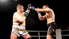 MMA kova: Tomas Pakutinskas prie&scaron; Igną Mikelionį 