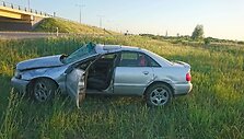 &Scaron;alia Jakų žiedo į laukus nuvažiavusi &bdquo;Audi A4&ldquo;