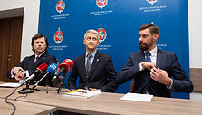 Spaudos konferencija apie atliekamą įkiteisminį tyrimą dėl nusikalstamu būdu gauto turto legalizavimo