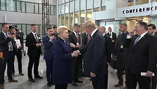 dgrybauskaitei-jav-prezindeto-dtrumpo-ir-prancuzijos-vadovo-emacrono-komplimentai
