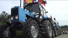rusijoje-korupcija-nepatenkinti-ukininkai-teisybes-ieskoti-i-maskva-vaziuoja-traktoriais
