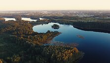 lietuviskas-ruduo-skrydis-virs-zymiu-lietuvos-vietu