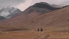 dviraciais-per-mongolija-kaip-dviem-ratais-pervaziuoti-ledyna