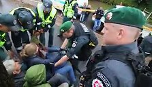 protestuotojus-kaune-isvaike-policija