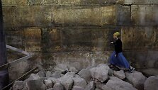 Po Jeruzalės Raudų siena rastas romėnų laikų teatras