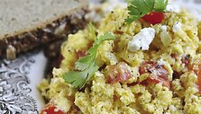 Kiau&scaron;iniai su feta