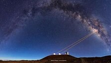 Teleskopai i&scaron; Havajų Kecko observatorijos naudoja galingą technologiją, vadinamą adaptine optika, kuri leido astronomams i&scaron;ai&scaron;kinti G2 kilmę  
