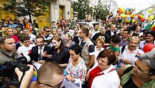 Spalvinga eisena pajudėjo nuo V.Kudirkos aik&scaron;tės link Luki&scaron;kių 