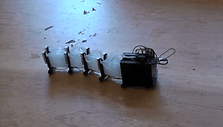 Masačiusetso technologijų instituto mokslininkų sukurtas robotas-gyvatė