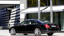&Scaron;arvuotas S klasės &bdquo;Mercedes-Benz&ldquo;