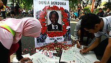 Pietų Afrikos Respublika gedi mirusio savo lyderio Nelsono Mandelos