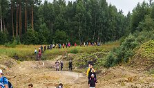 Lietus nei&scaron;gąsdino &ndash; tūkstančiai žygeivių grožėjosi lietuvi&scaron;kuoju Marsu. Organizaotrių nuotr.