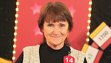 Tą patį vakarą pensininkė i&scaron; Mažeikių Danutė Vanagickienė &bdquo;Auksinio drakono&ldquo; žaidime praturtėjo 17 500 Lt.