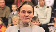 Ūkininkė Genrika Pospe&scaron;inskaja i&scaron; &Scaron;irvintų raj.&bdquo;Teleloto&ldquo; banko žaidime sulaukė 13 000 Lt pasiūlymo ir jį priėmė. Seife buvo automobilis &bdquo;Ford Fiesta&ldquo;, kuris atiteko namų žaidėjams.