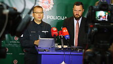 Mindaugas Ambraziūnas ir Julius Gelumbauskas (de&scaron;inėje)
