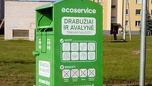 Ukmergėje pavogtas tekstilės atliekų konteineris
