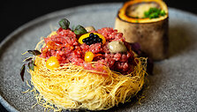 &bdquo;Tartar bar & restaurant&ldquo;