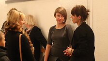 &Scaron;iaulių &bdquo;Laiptų galerijoje&ldquo; dvynių seserų paroda &bdquo;Sesės&ldquo;