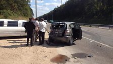 Autostradoje į avariją pateko vestuvių limuzinas