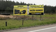 Pirmoji komercinė kelionė į Lenkiją