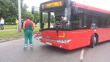Autobuso ir sunkvežimio avarija Kaune