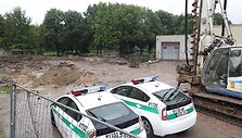 Ant kojų Vilniaus specialiąsias tarnybas sukėlė statybinio vibratoriaus dalis