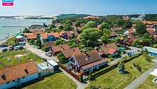 Nidoje parduodami svečių namai 